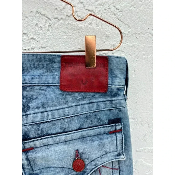 True Religion Mens Gino Relaxed Bleach Denim Jeans Blue Size 31 - Picture 8 of 15